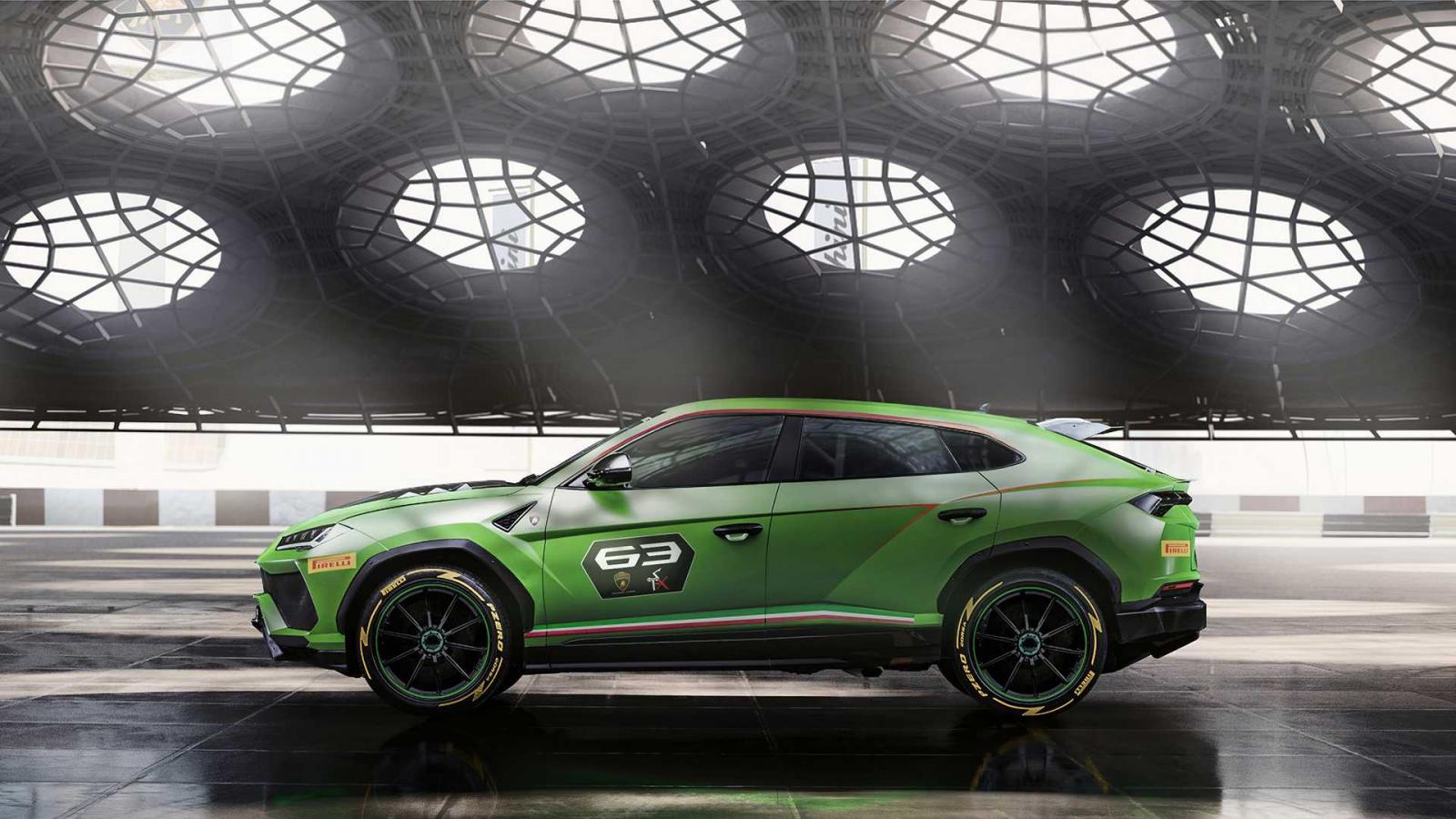 Lamborghini tiết lộ hình ảnh chiếc xe đua SUV đầu tiên trên thế giới,