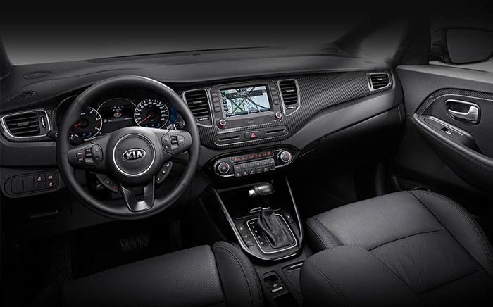 Tiện nghi giải trí trên xe hơi Kia Rondo Tiện nghi giải trí trên xe hơi Kia Rondo