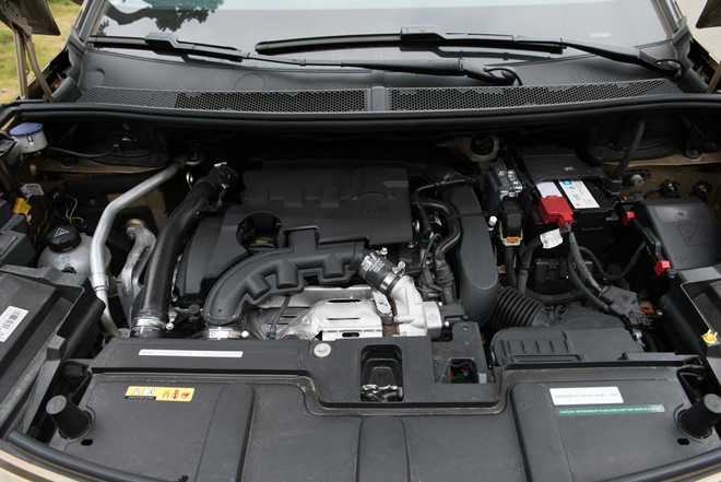 Vận hành xe oto Peugeot 3008 2019 Vận hành xe oto Peugeot 3008 2019