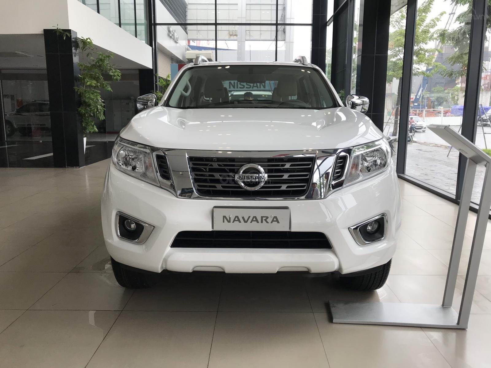 Nissan Navara cũng nằm trong chương trình khuyến mãi tháng 11.