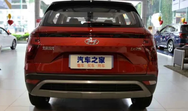 So sánh Hyundai Creta 2020 với&nbsp;thế hệ cũ về ngoại, nội thất.