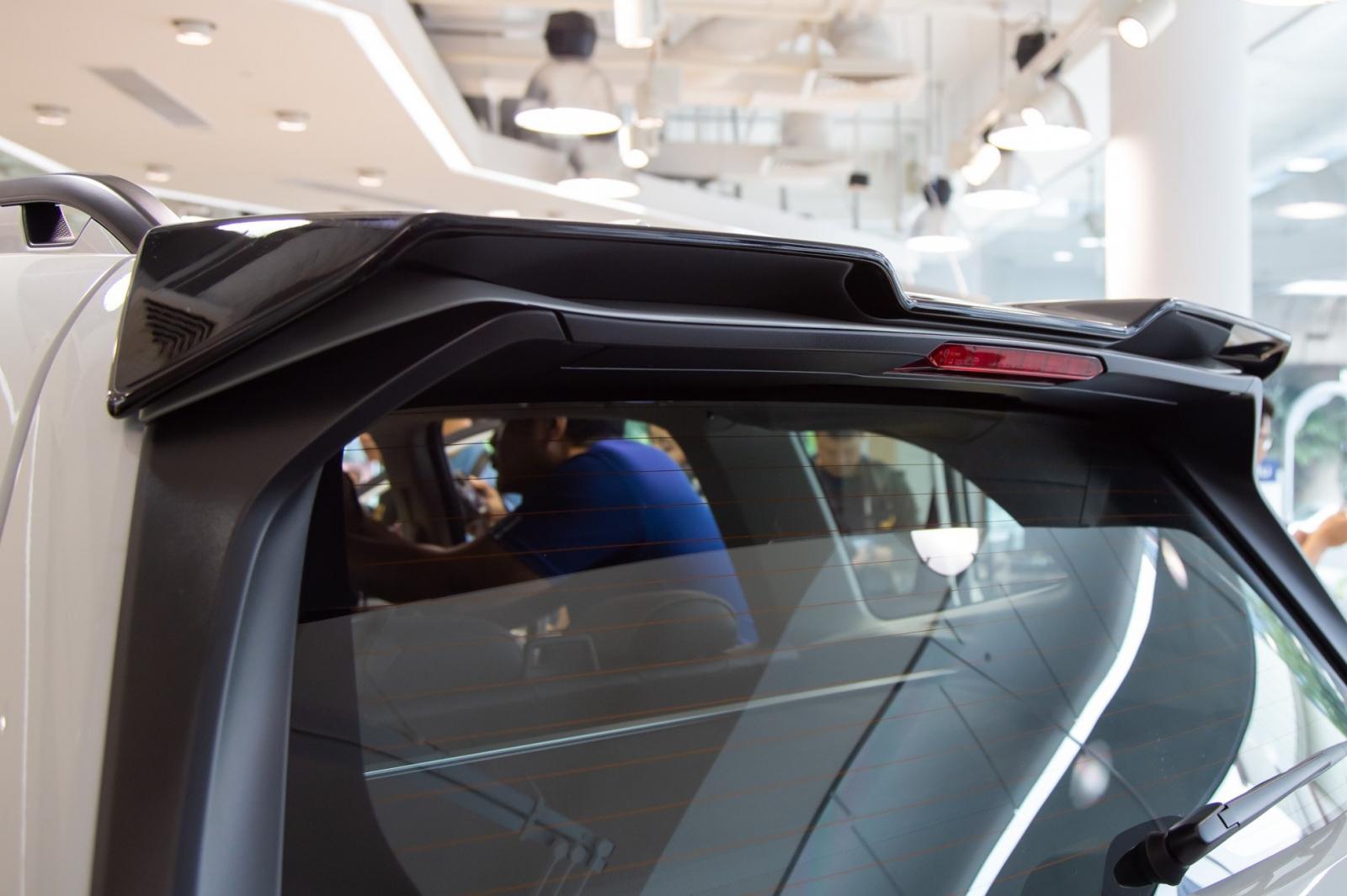 Thiết kế phần đuôi xe trên Subaru Forester GT edition.