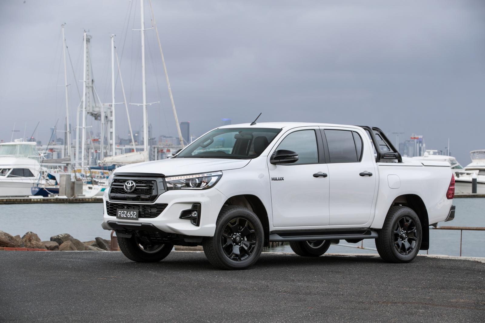 Xe bán tải ồ ạt giảm giá, riêng Isuzu Dmax giảm tới 160 triệu đồngm
