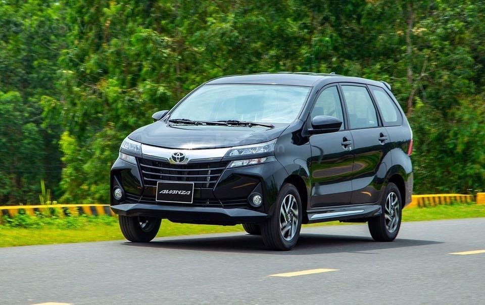 Toyota Avanza.