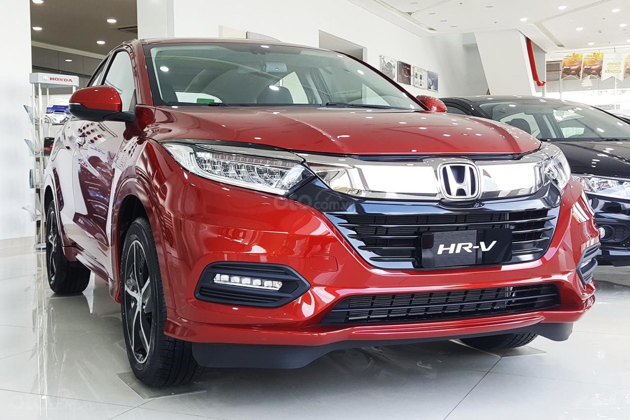 Honda HR-V 2019 màu đỏ 1
