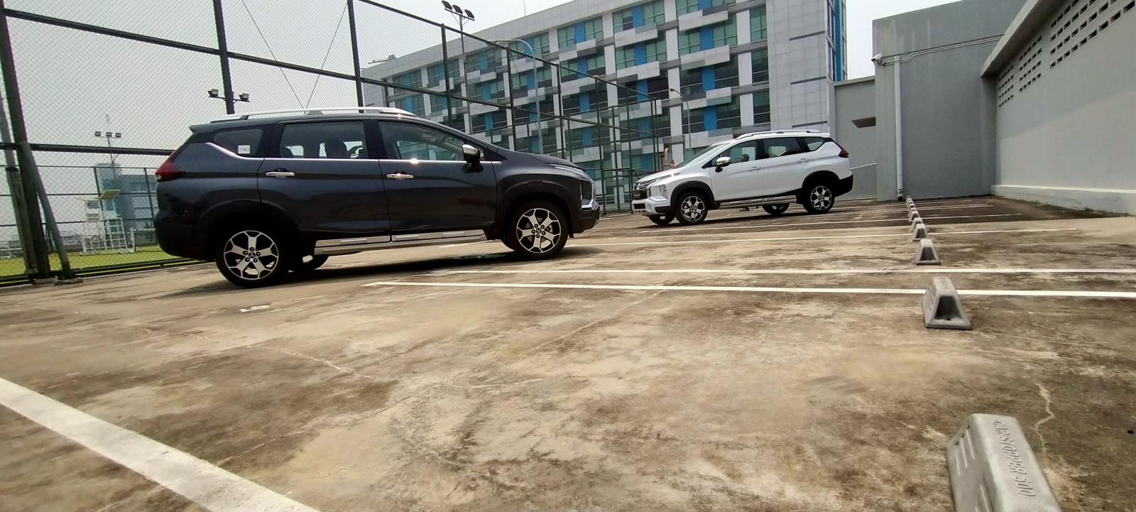 Mitsubishi Xpander Cross 2020 - MPV lai crossover ra mắt.