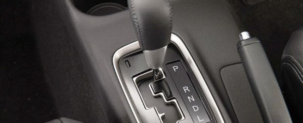 Kinh nghiệm lái xe số tự động: Những nguyên tắc đảm bảo an toàn cho tài xế mới a2