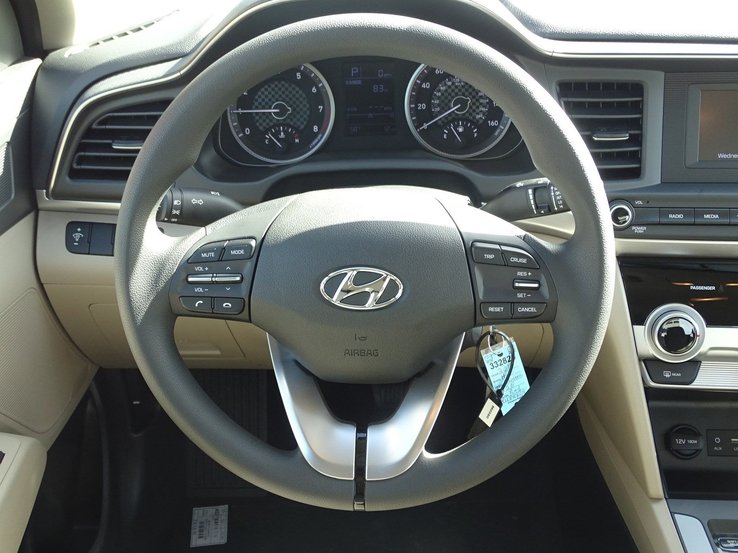 Các màn xe Hyundai dính phốt: Túi khí Takata