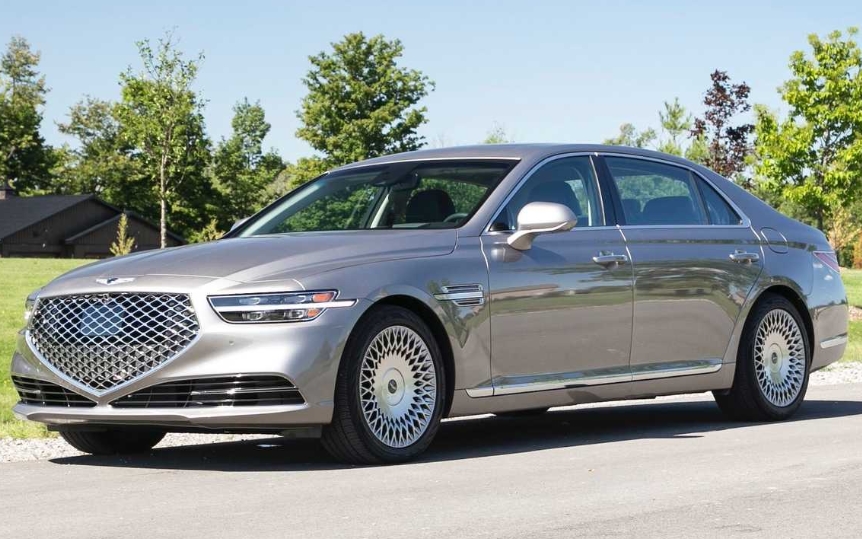 Genesis G90.