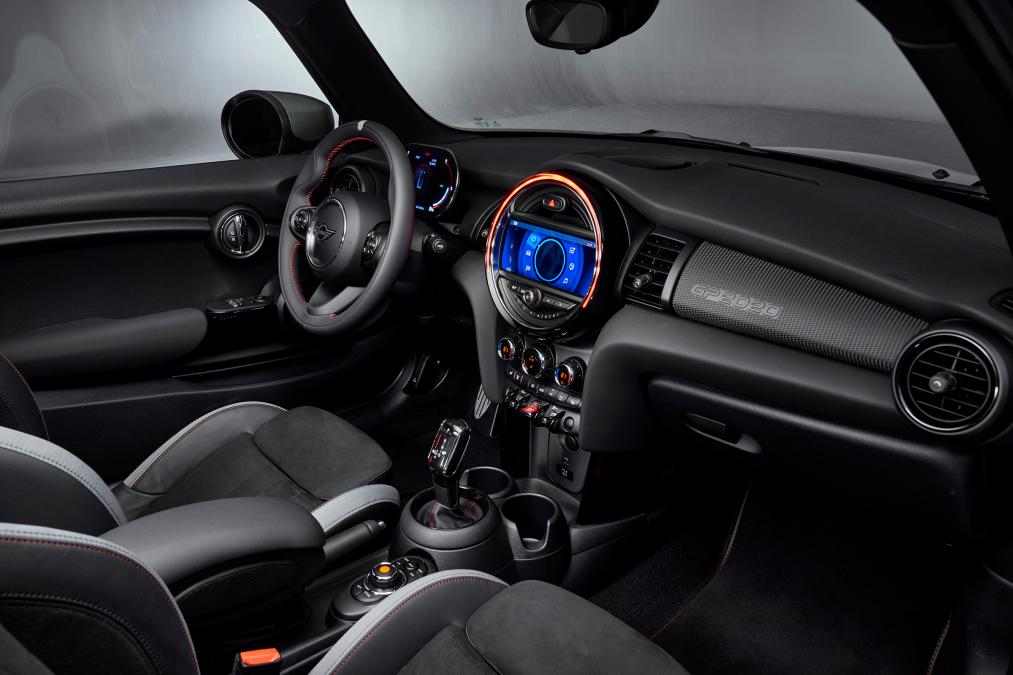 [Los Angeles 2019] MINI John Cooper Works GP 2020 chỉ có 2 ghế, cắt giảm trọng lượng