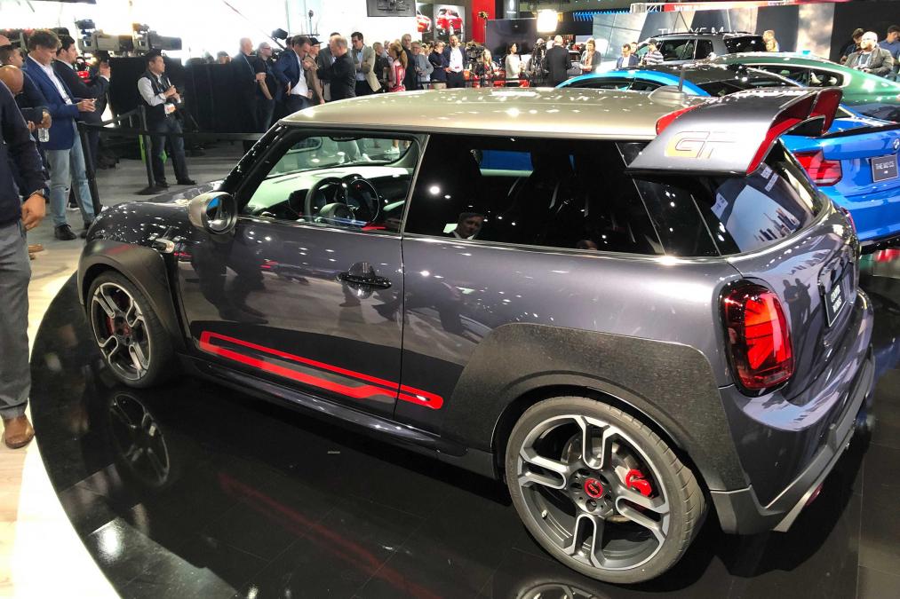 [Los Angeles 2019] MINI John Cooper Works GP 2020 là biến thể mạnh mẽ nhất hãng từng sản xuất