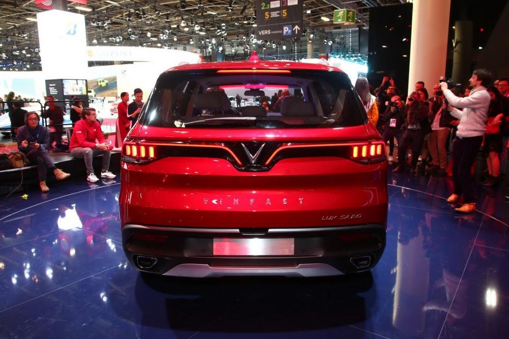 Đuôi xe VinFast LUX SA2.0 Đuôi xe VinFast LUX SA2.0