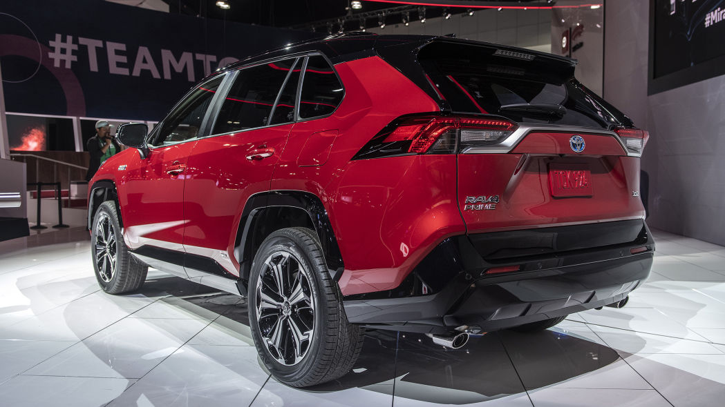[Los Angeles 2019] Toyota RAV4 Prime 2021 có tầm vận hành thuần điện ấn tượng