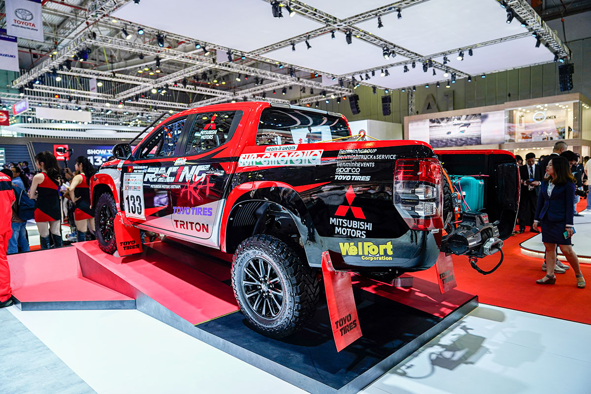 [VMS 2019] Cận cảnh gian hàng Mitsubishi trong ngày khai mạc triển lãm ô tô Việt Nam 2019 a11