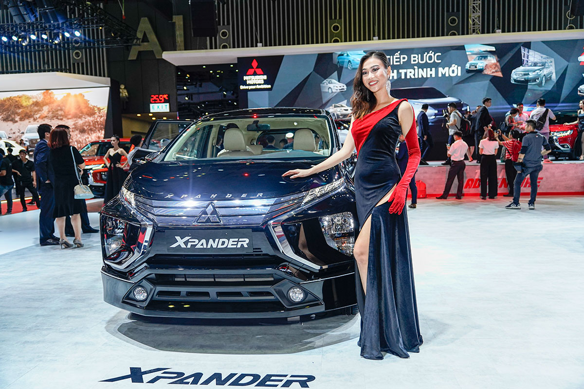[VMS 2019] Cận cảnh gian hàng Mitsubishi trong ngày khai mạc triển lãm ô tô Việt Nam 2019 a1