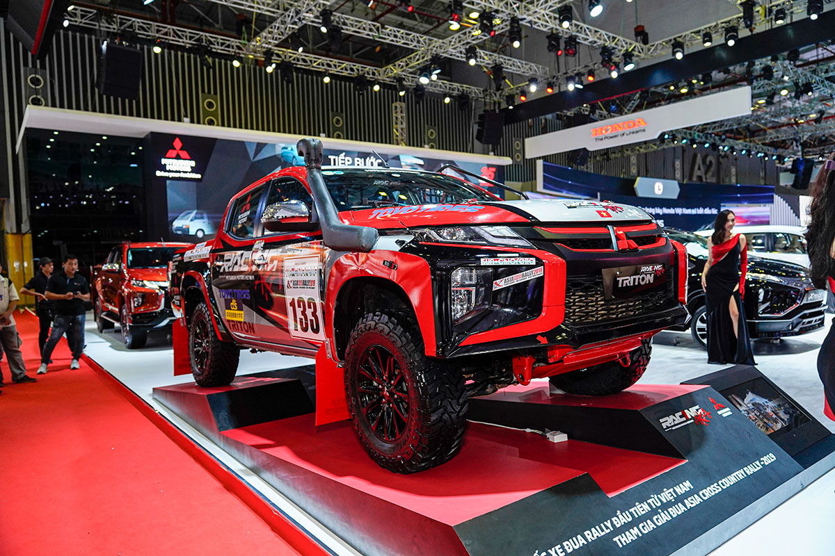 [VMS 2019] Cận cảnh gian hàng Mitsubishi trong ngày khai mạc triển lãm ô tô Việt Nam 2019 a5