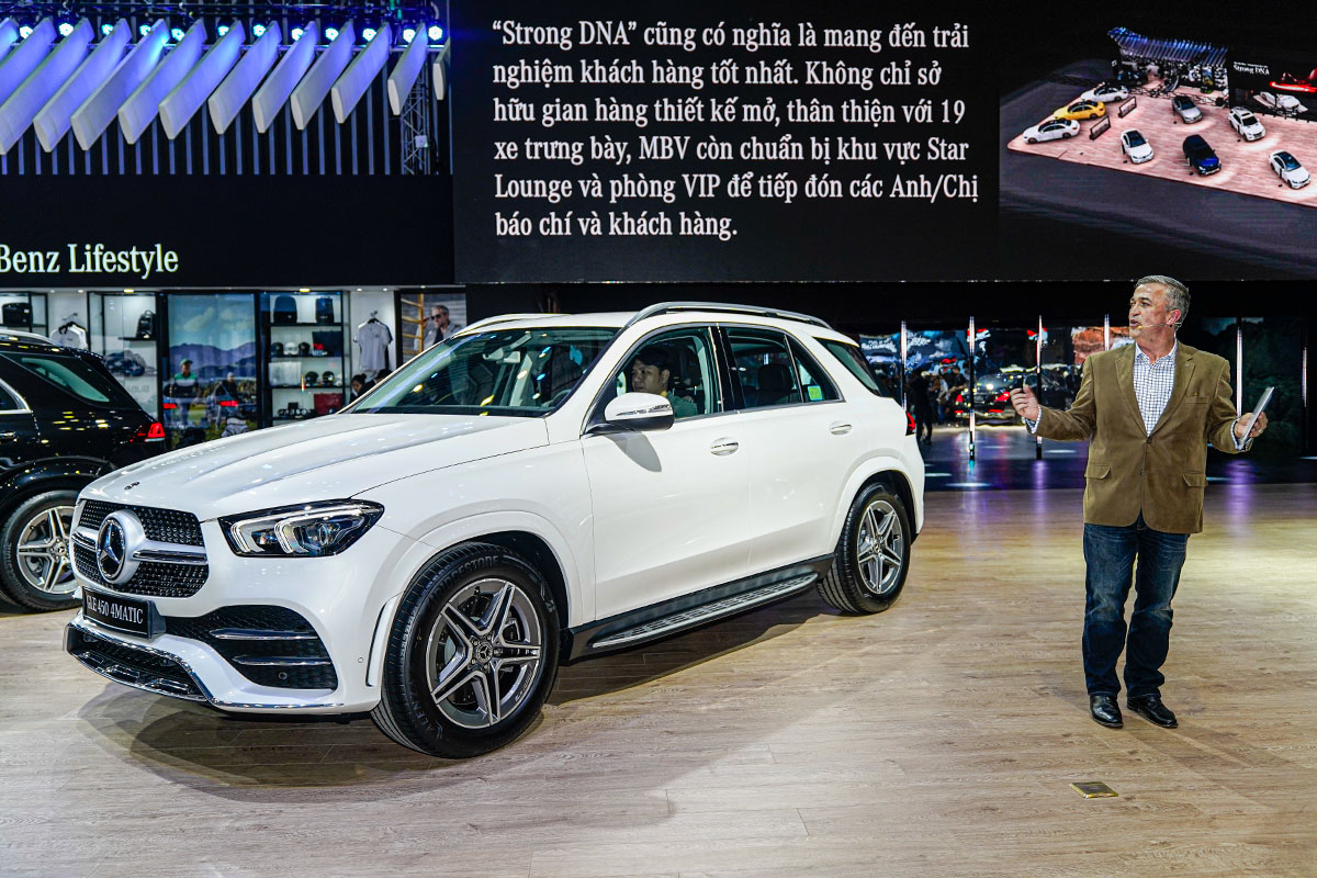 [VMS 2019] Gian hàng Mercedes-Benz: GLE 450 4MATIC và Mercedes-AMG G 63 "chiếm sóng"! a9