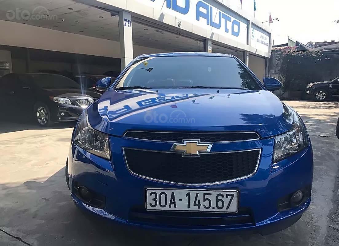 Ban Chevrolet Cruze Sản Xuất Năm 2014 Mau Xanh Lam Gia Cạnh Tranh Xe Con Mới Nguyen