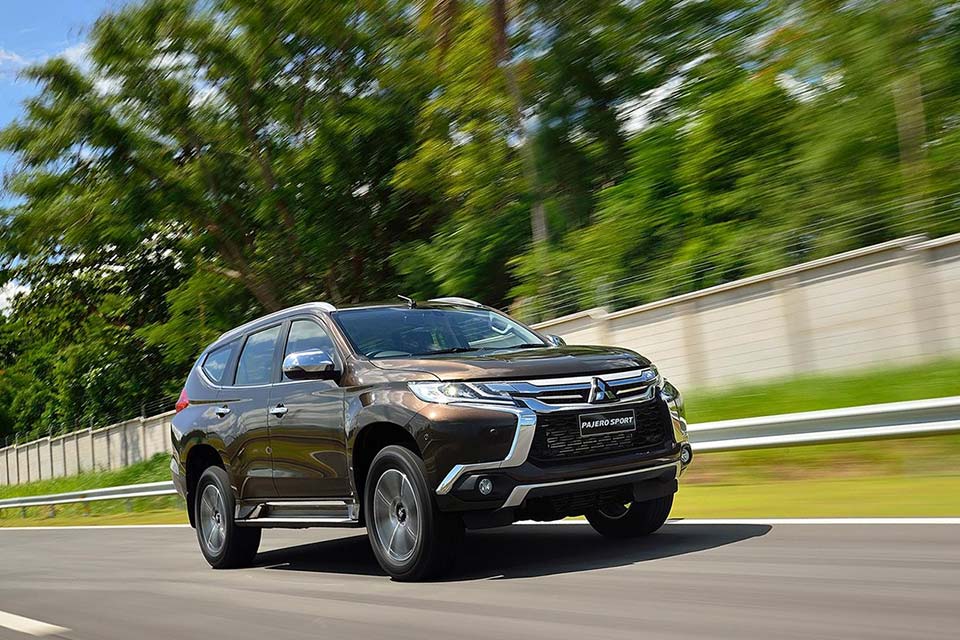 Khuyến mại Mitsubishi tháng 12/2019: Mitsubishi Outlander và Pajero Sport giảm gần 100 triệu đồng 3 Khuyến mại Mitsubishi tháng 12/2019: Mitsubishi Outlander và Pajero Sport giảm gần 100 triệu đồng a3