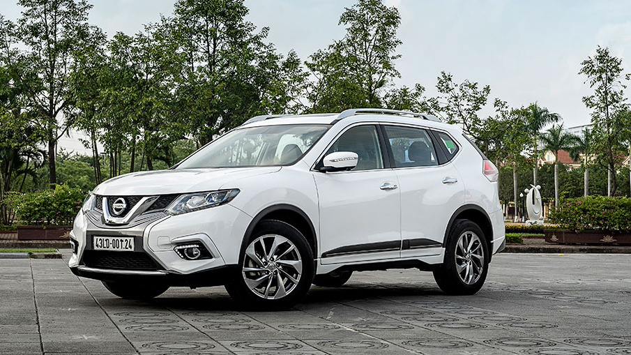 So sánh xe Nissan X-Trail 2019 và Mazda CX-5 2019 a6