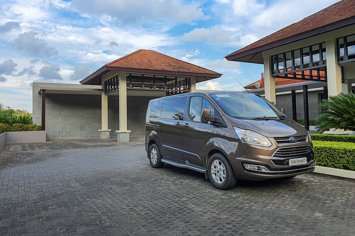 Đánh giá xe Ford Tourneo 2019: Hành trình trải nghiệm Đà Nẵng - Lăng Cô 3.