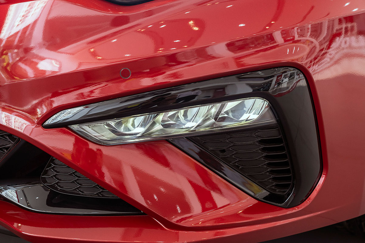 Đánh giá xe Kia Optima 2019: cụm đèn sương mù LED.