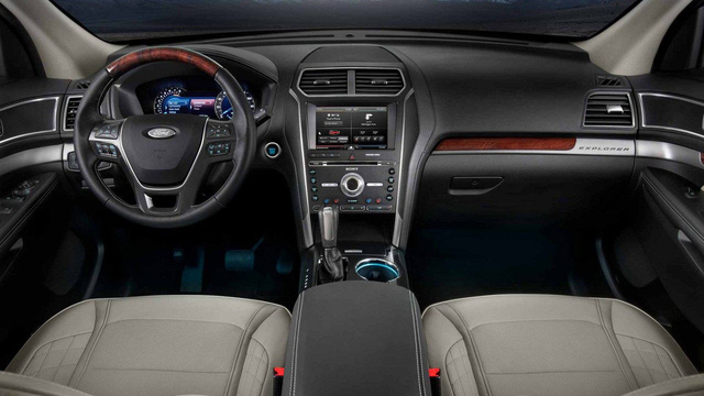 Tiện nghi Ford Explorer Tiện nghi Ford Explorer