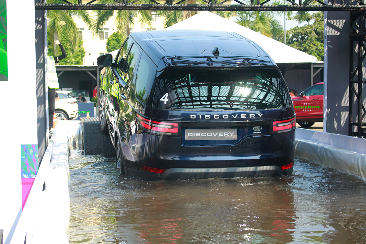 "Trên tay" Range Rover Evoque 2020 vừa ra mắt vượt mọi địa hình a24