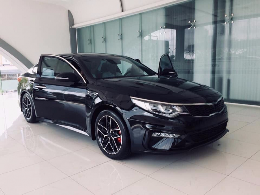 Kia Optima gt 2019