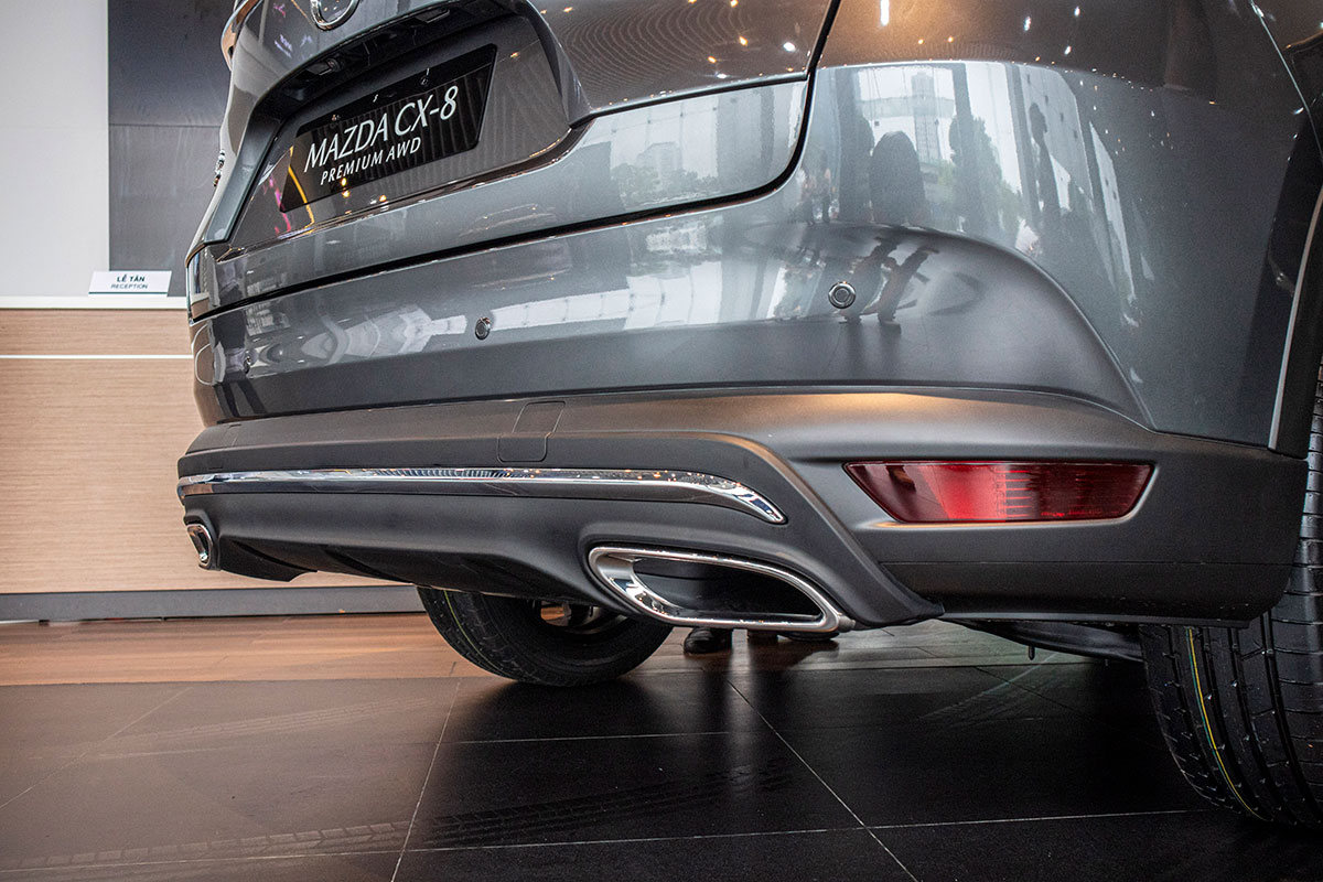 Đánh giá xe Mazda CX-8 2019 về thiết kế đuôi xe - Ảnh 2.