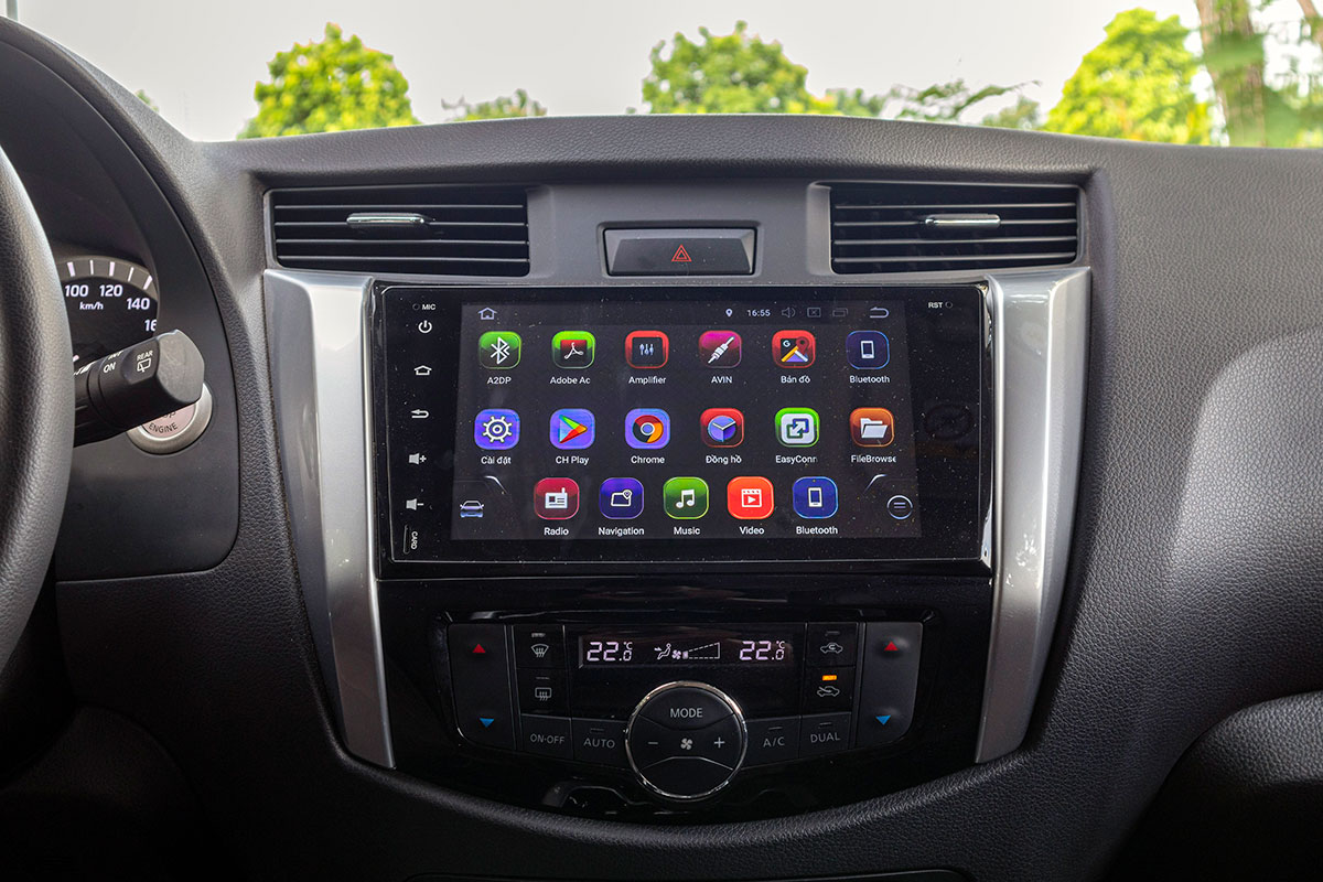 Đánh giá xe Nissan Terra 2019: Màn hình cảm ứng 9 inch sử dụng hệ điều hành Androi a1