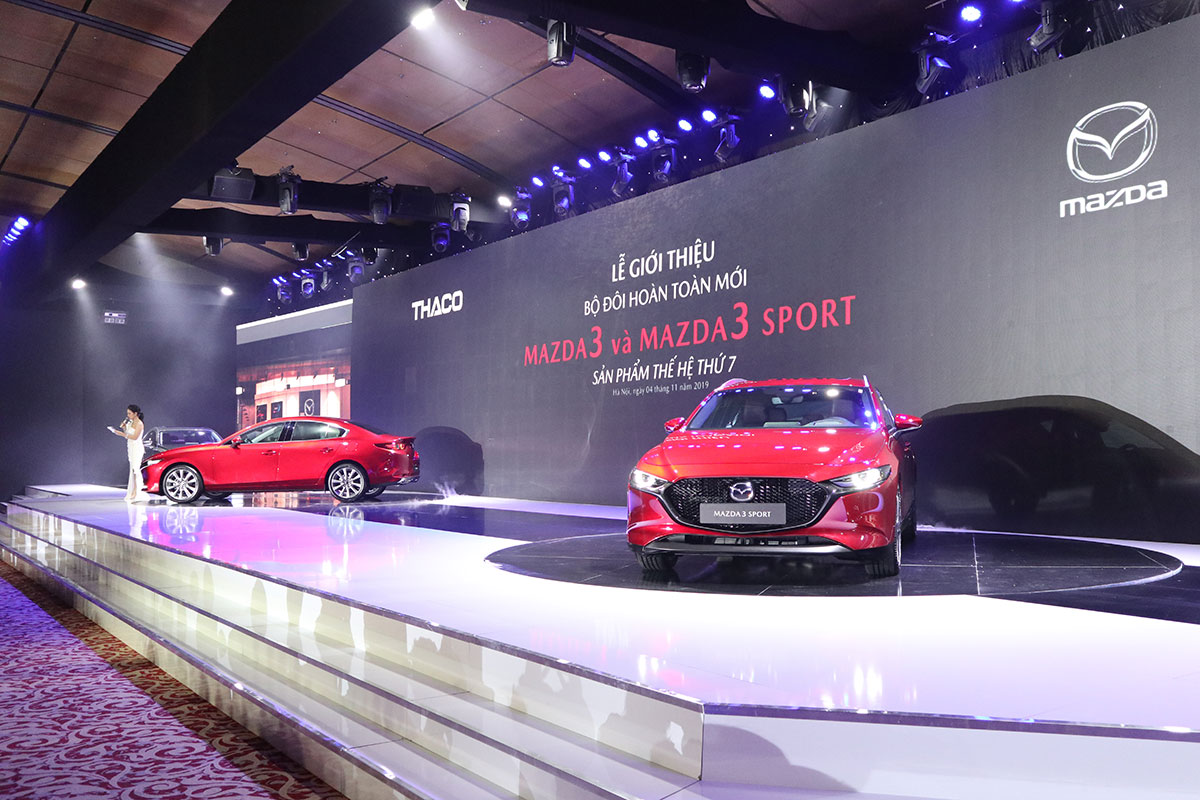 Bộ đôi Mazda 3 và Mazda 3 Sport thế hệ mới chính thức ra mắt tại Việt Nam.