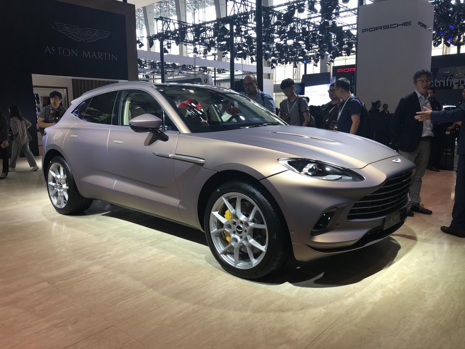 Những điểm nhấn tại triển lãm ôtô Quảng Châu 2019 - Aston Martin DBX