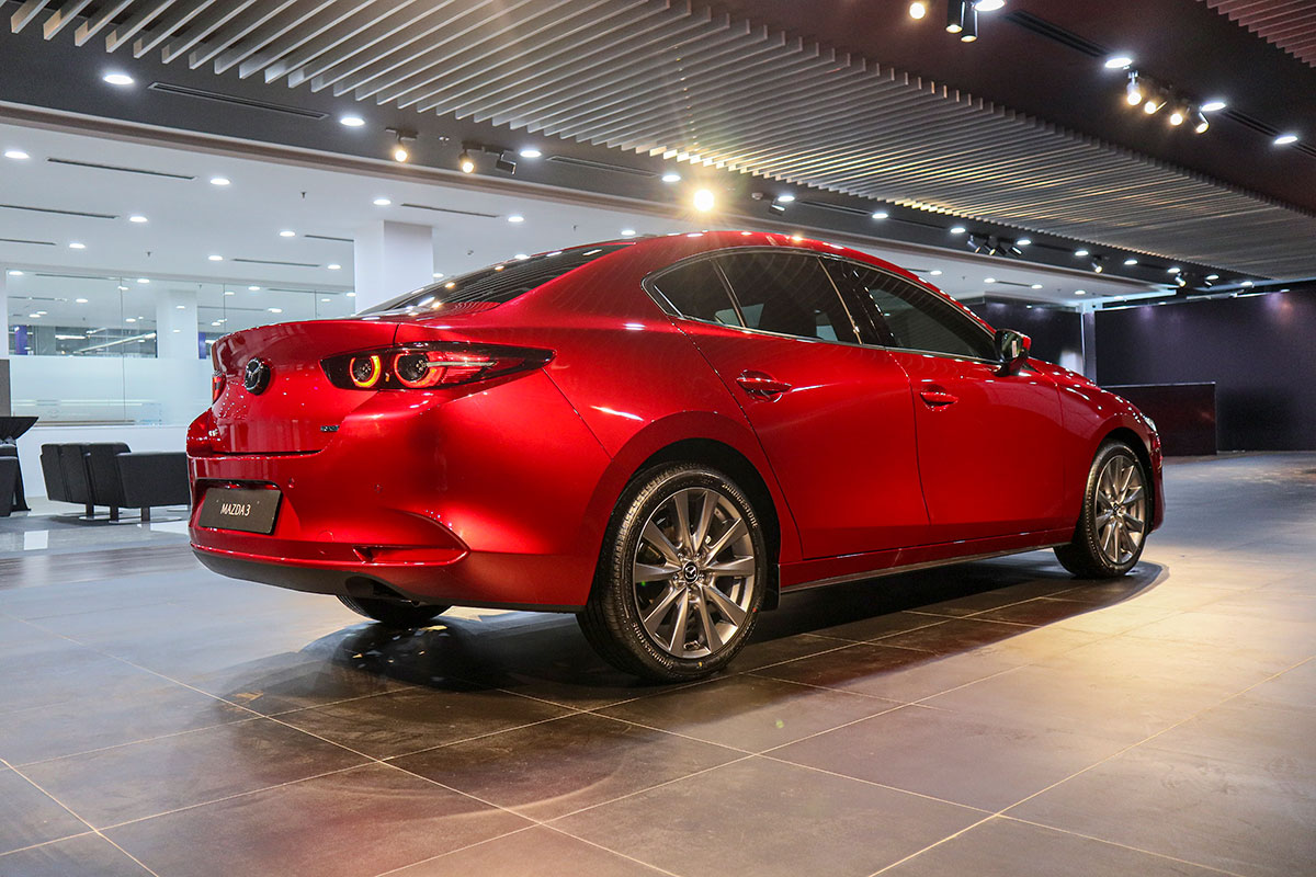 Mazda 3 2020 và Honda City 2020 đều là những lựa chọn hàng đầu trong phân khúc của mình1 Mazda 3 2020 và Honda City 2020 đều là những lựa chọn hàng đầu a1