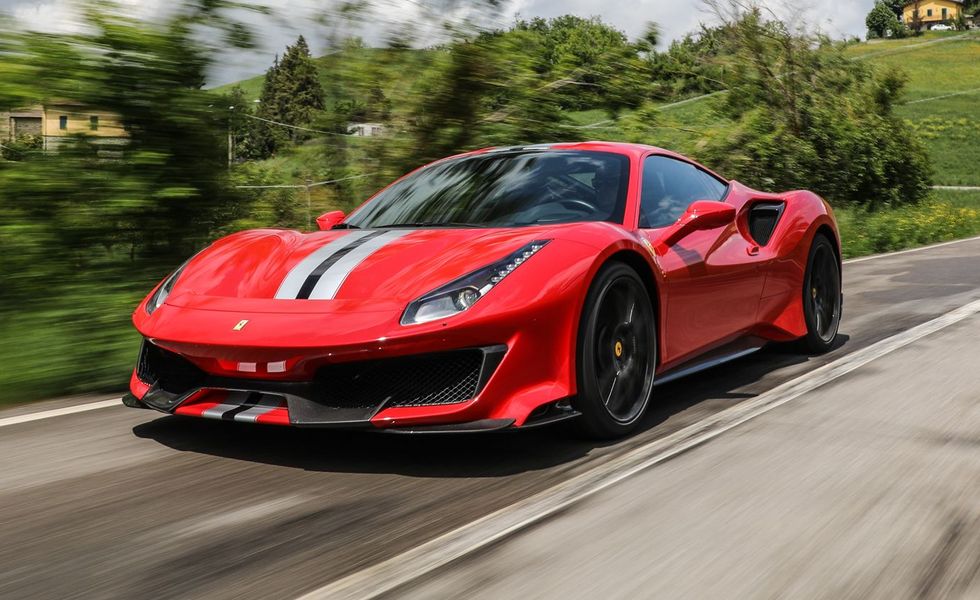 7. Ferrari 488 Pista 2019 7. Ferrari 488 Pista 2019.