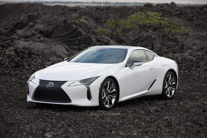 Top 10 mẫu xe đẹp nhất năm 2019 - Lexus LC