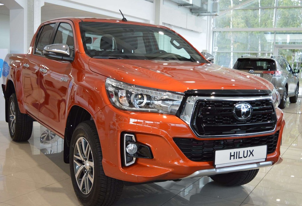 Toyota Hilux bị triệu hồi do lỗi rò rỉ nhiên liệu 1