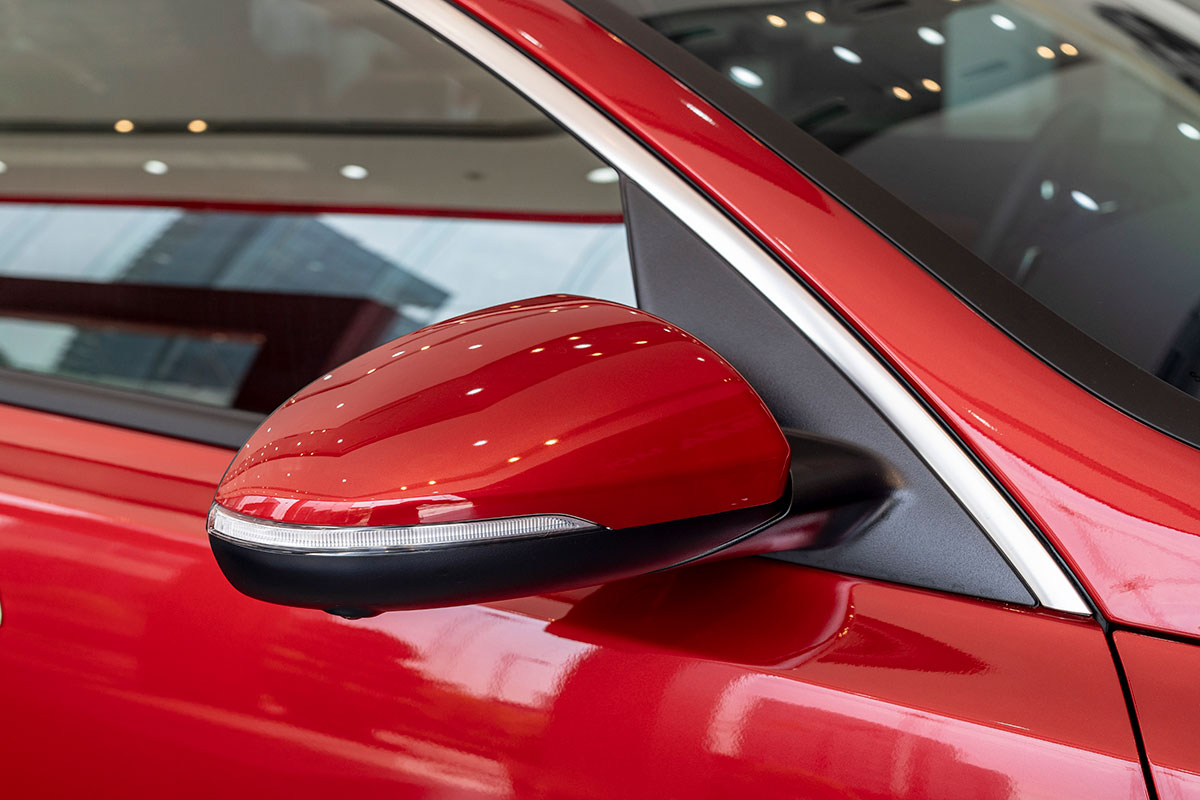 So sánh xe Kia Optima 2019 và Honda Accord 2020 về thiết kế thân xe - Ảnh 6.