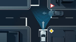 Top 10 tính năng công nghệ mới của Mercedes-Benz trong năm 2019 - Cross-Traffic