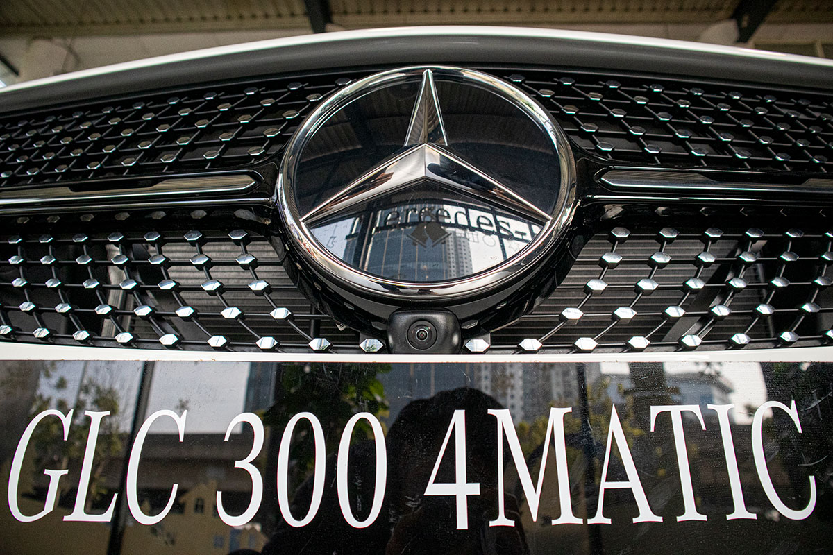 Trọn bộ ảnh chi tiết xe Mercedes-Benz GLC 300 4Matic 2020 mới về Việt Nam a6