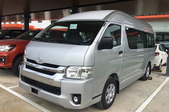 Động cơ xe Toyota Hiace 2020 Động cơ xe Toyota Hiace 2020 1