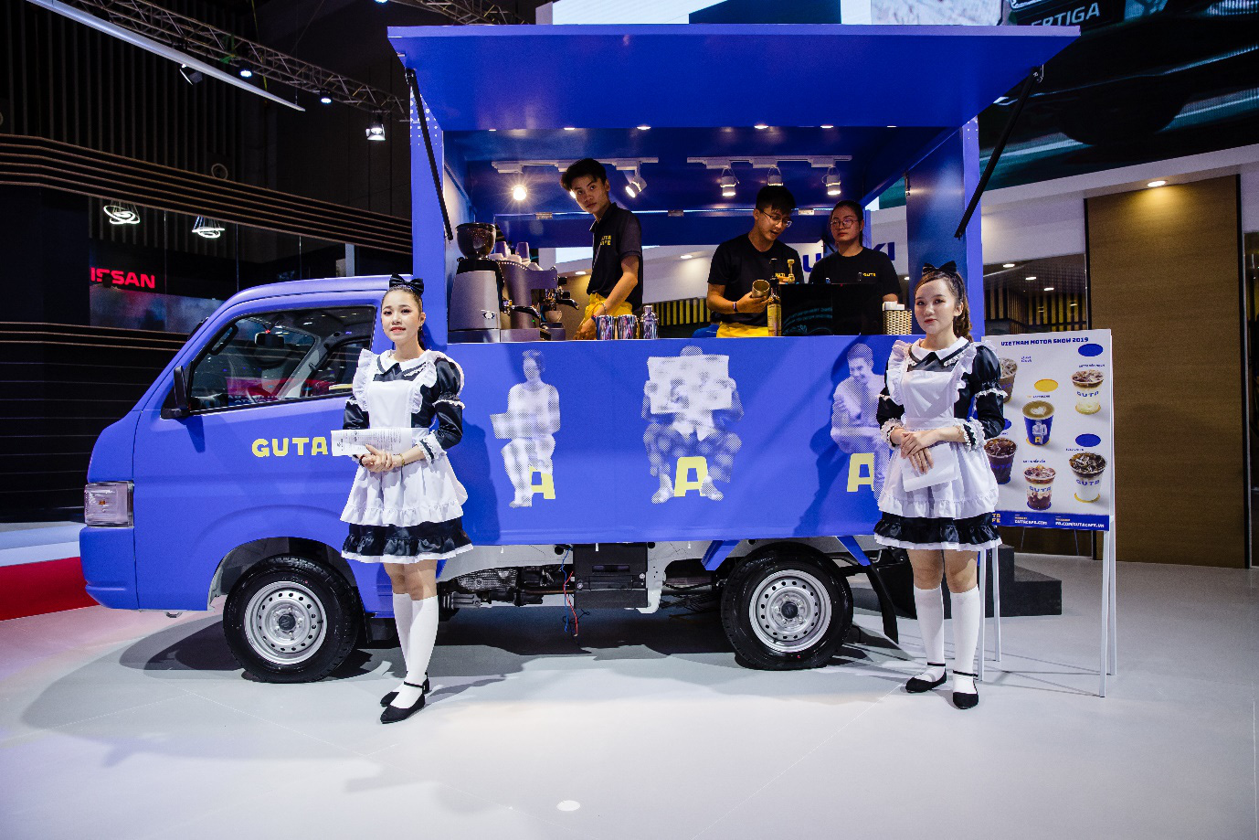 100 khách hàng đầu tiên mua Suzuki Super Carry Pro được hỗ trợ phí trước bạ 1a