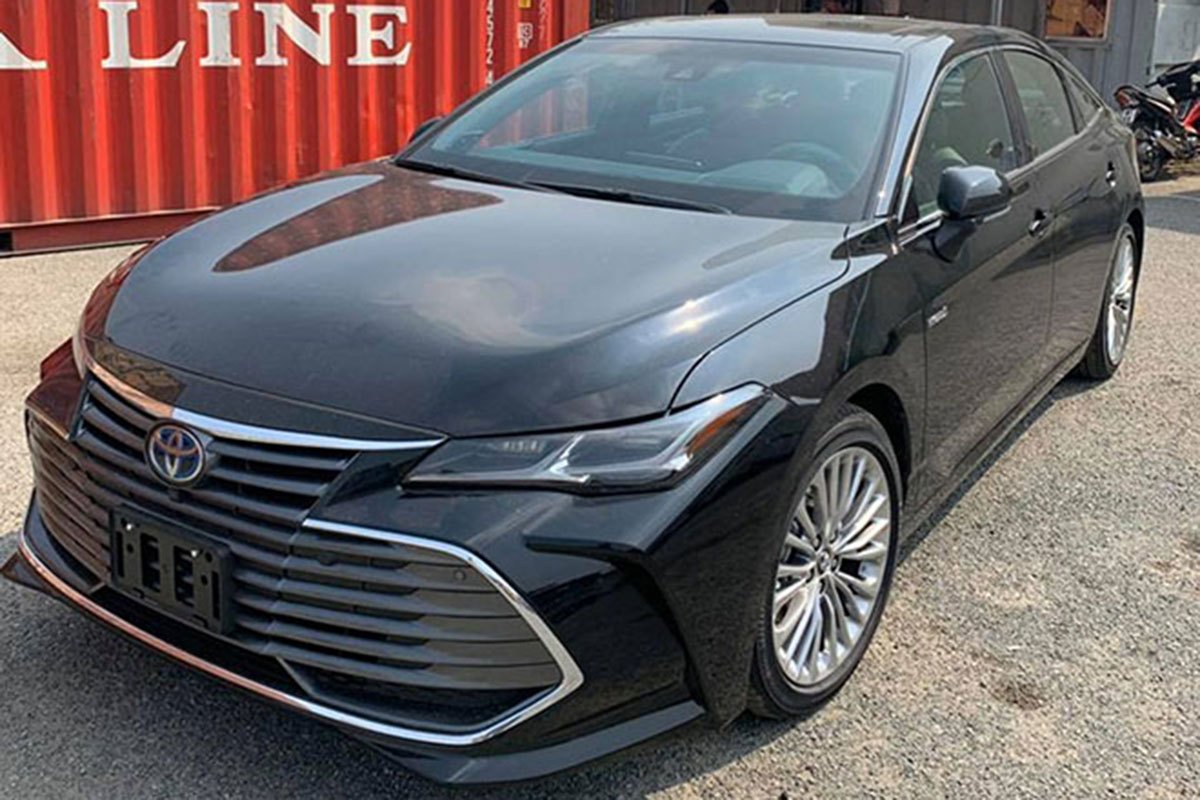 Video khui công Toyota Avalon Hybrid 2020 đầu tiên ở Việt Nam a1