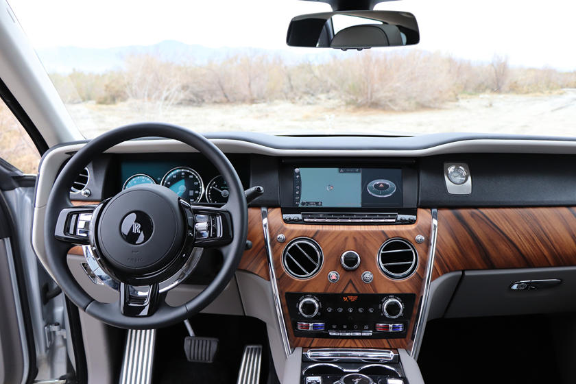 Nội thất Rolls-Royce Cullinan 2019 Nội thất Rolls-Royce Cullinan 2019.