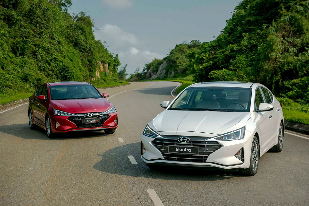 Hyundai Elantra.