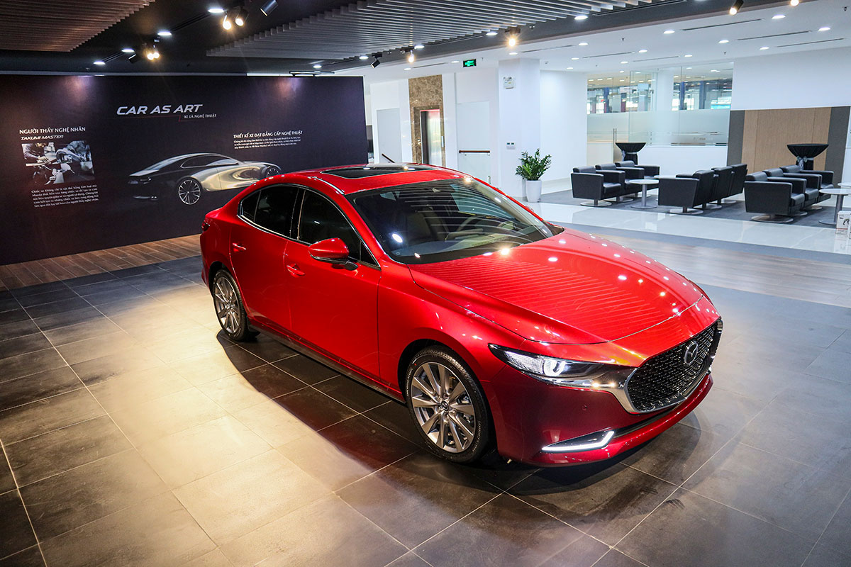 Mazda 3.