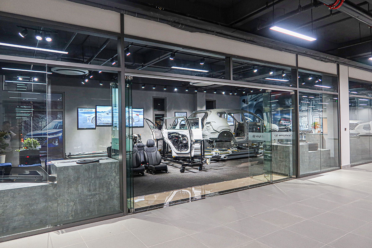 Phòng trưng bày công nghệ mới có trên các mẫu xe Hyundai Phòng trưng bày công nghệ mới có trên các mẫu xe Hyundai.