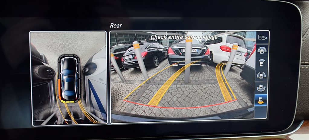 Mua xe MPV nên để ý gì - Tầm nhìn, công nghệ quan sát là 1 thiết yếu