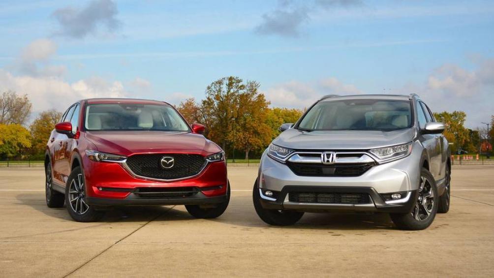 So sánh xe Mazda CX-5 với Hyundai Tucson So sánh xe Mazda CX-5 với Hyundai Tucson