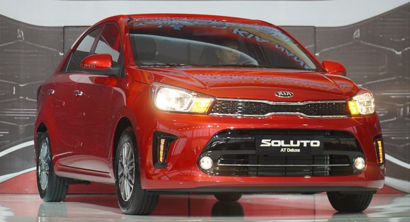 So sánh xe Honda City và Kia Soluto So sánh xe Honda City và Kia Soluto